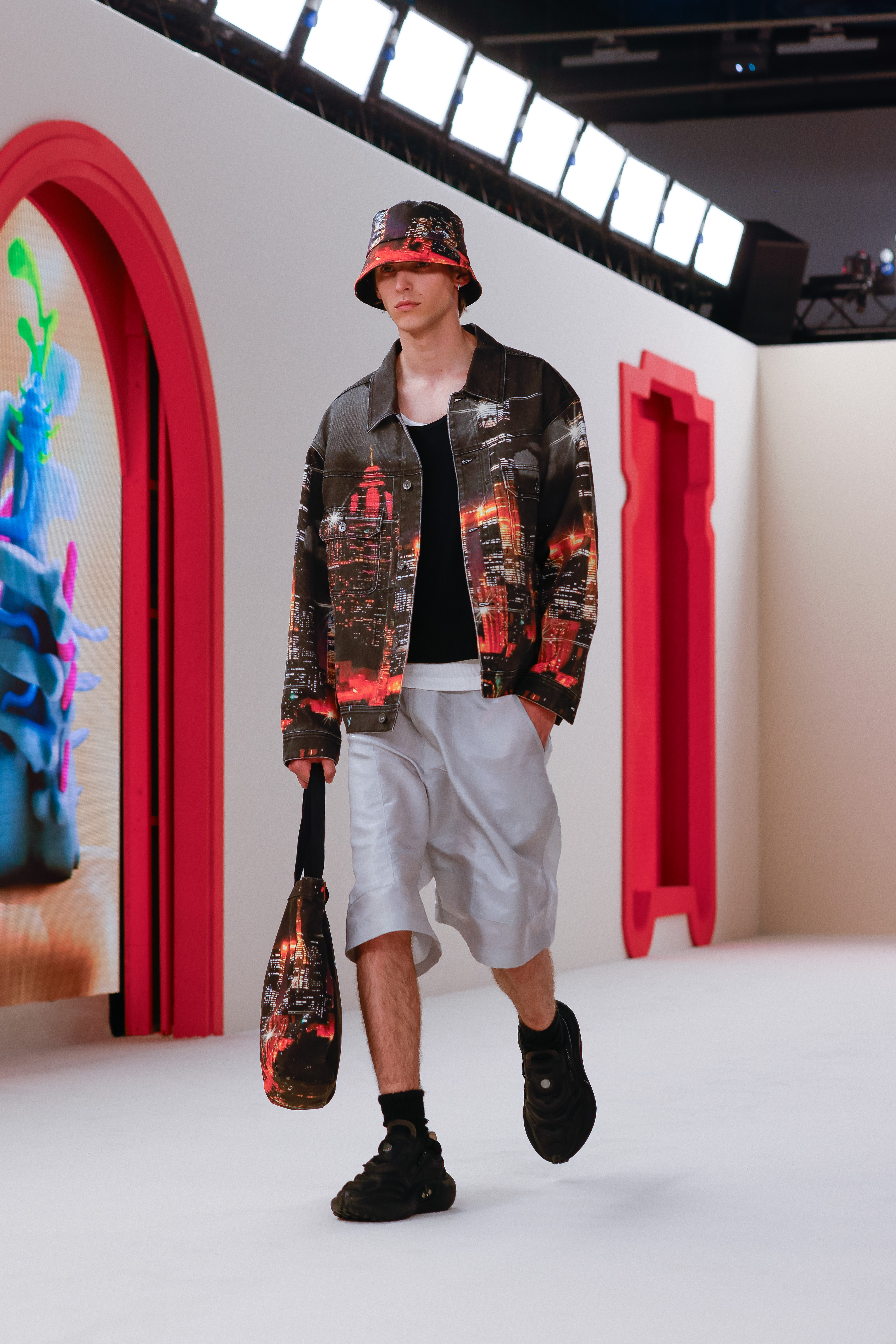 Li Ning Ss24 Pfw Backstage Photos Varmode 10